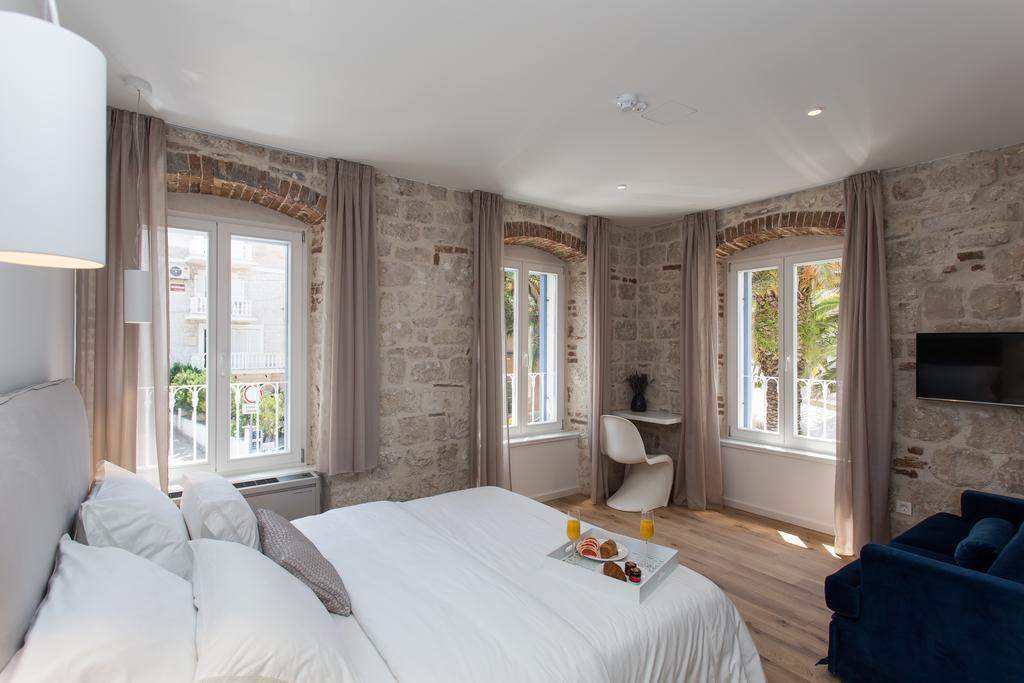 טרוגיר Bifora Heritage Hotel מראה חיצוני תמונה